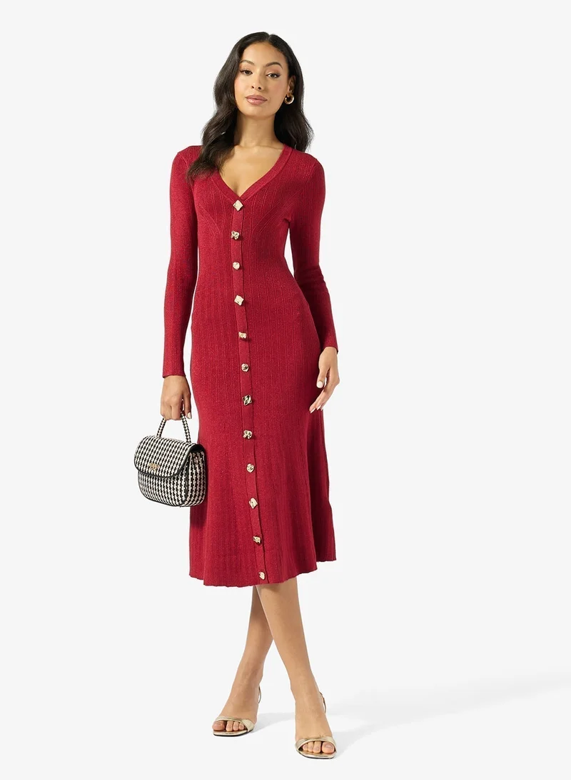 جس فستان ميدي بأكمام طويلة وياقة على شكل  من نسيج لوركس